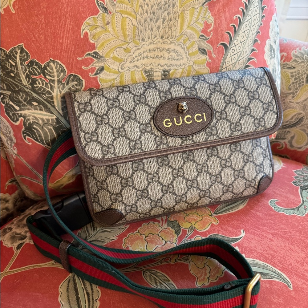 Gucci GG Neo Belt Bag